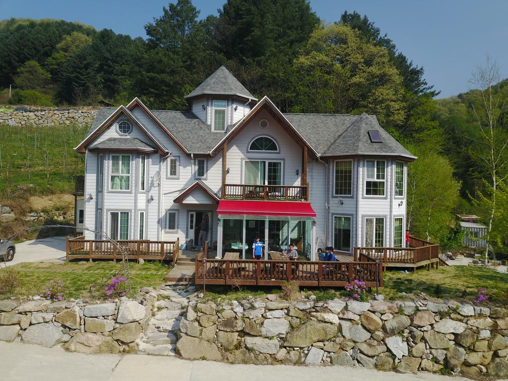 Happy Dream Pension Pyeongchang Exterior photo